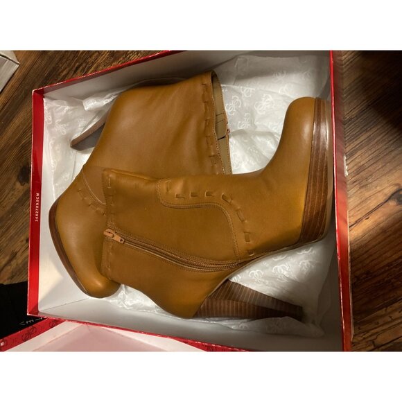 Guess Ankle Booties Shoe Boots  Heels  Candace Women's 9.5 US New In Box - Picture 2 of 7